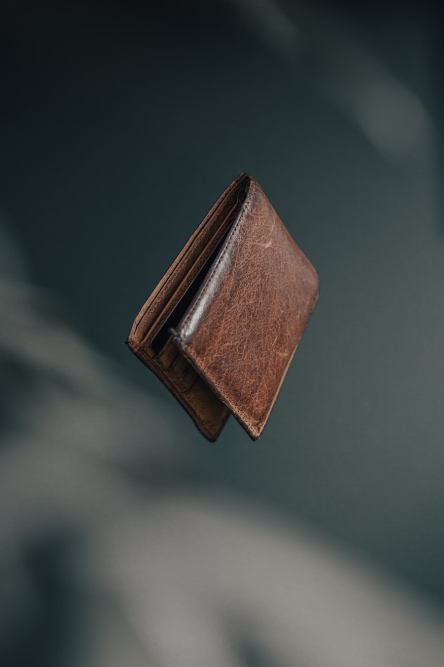 Bifold Leather Wallet — Black